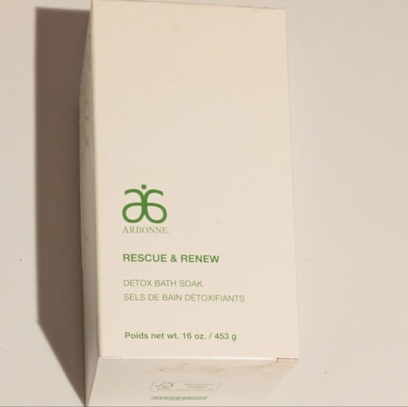 Arbonne Rescue & Renew Bath Soak UNUSED - Picture 2 of 3